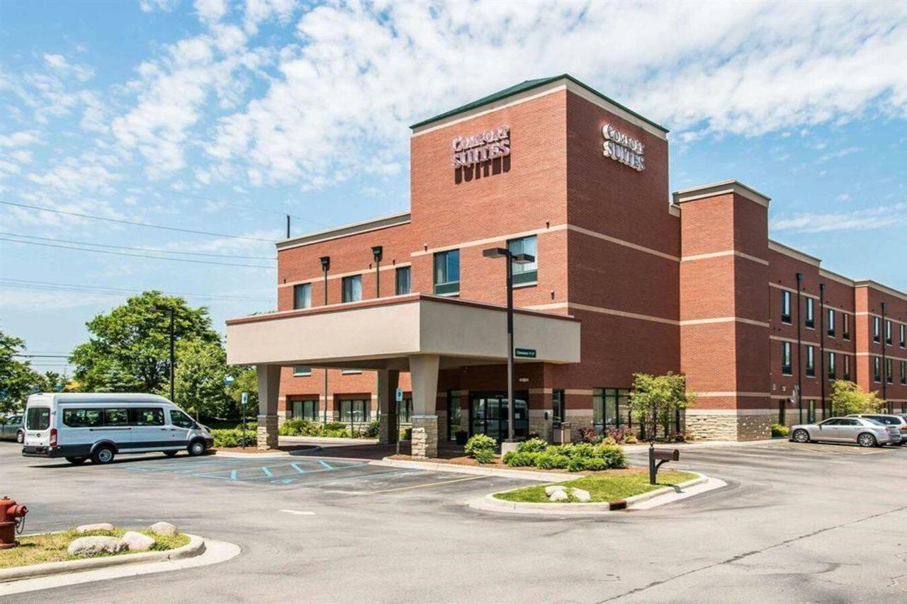 Comfort Suites Canton - Detroit Ngoại thất bức ảnh