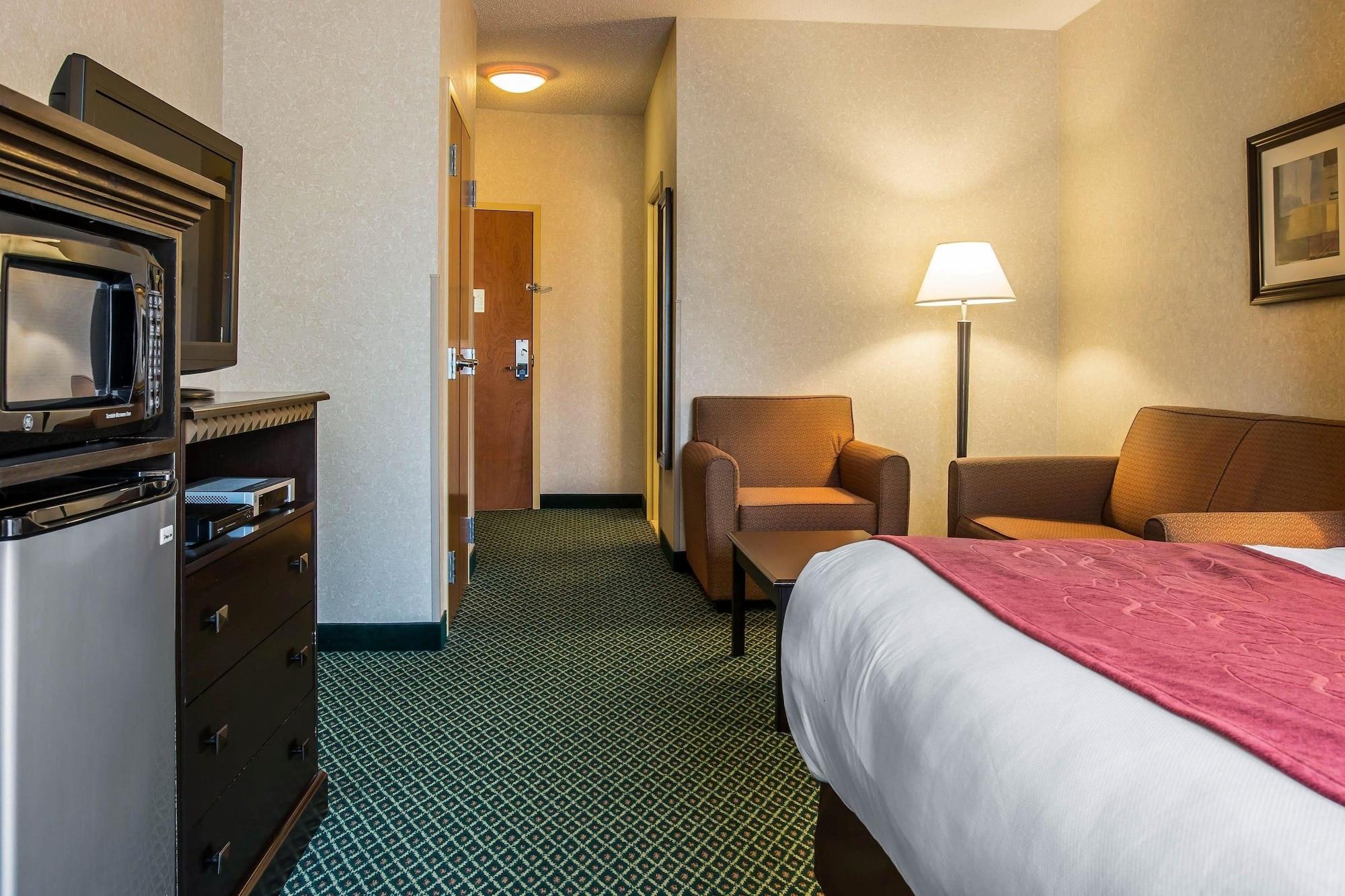 Comfort Suites Canton - Detroit Ngoại thất bức ảnh