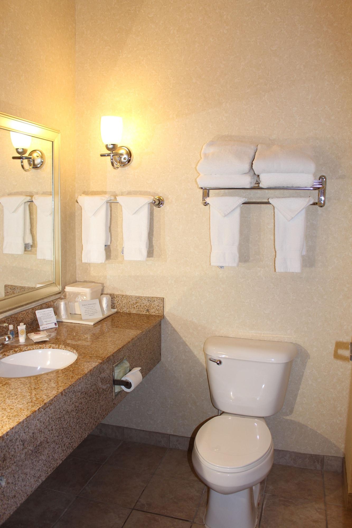 Comfort Suites Canton - Detroit Ngoại thất bức ảnh