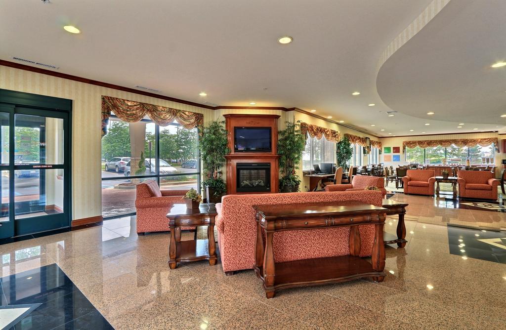 Comfort Suites Canton - Detroit Ngoại thất bức ảnh