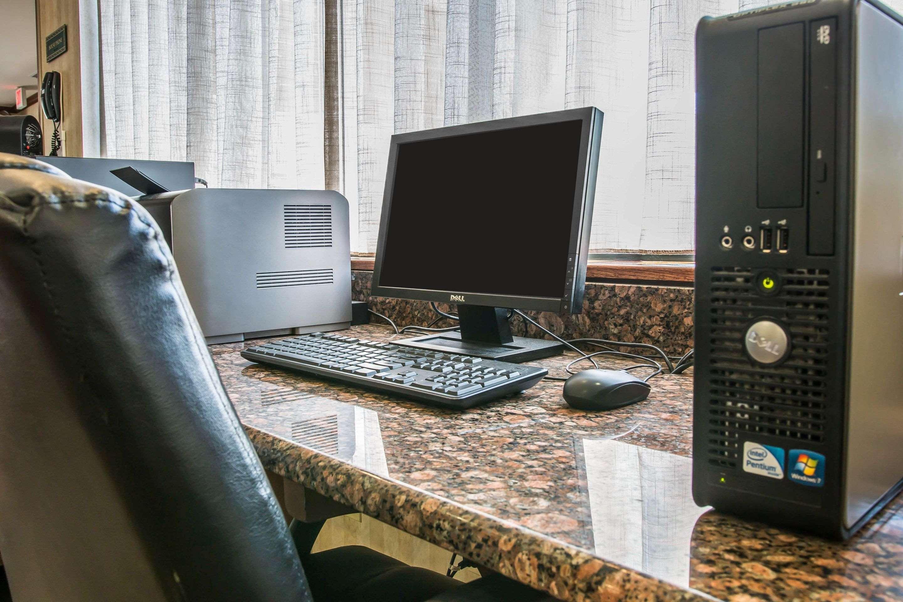 Comfort Suites Canton - Detroit Ngoại thất bức ảnh