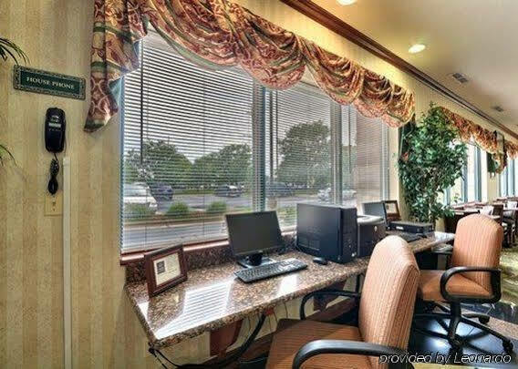 Comfort Suites Canton - Detroit Ngoại thất bức ảnh